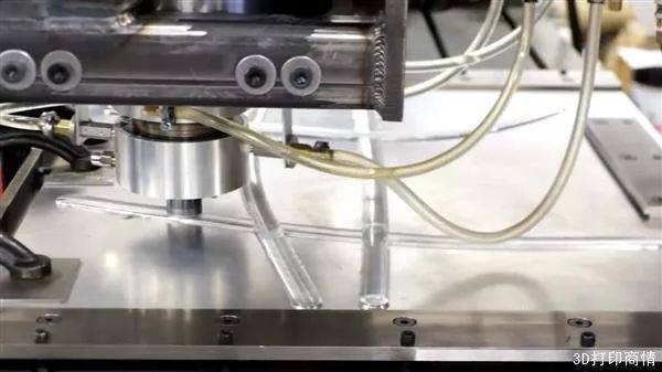 革命性突破 首款不熔融金属3D打印机上市，重塑制造边界